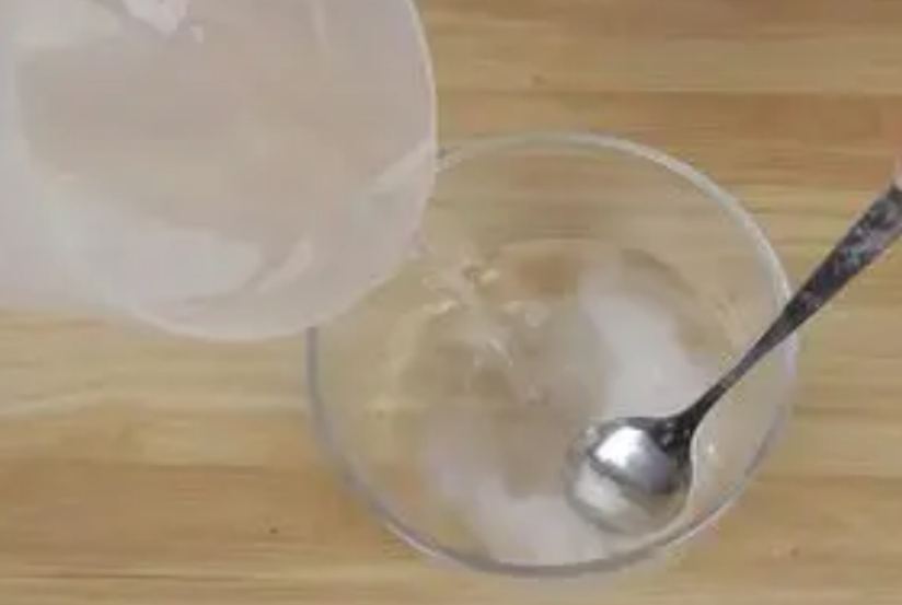 如何辨别真假小苏打